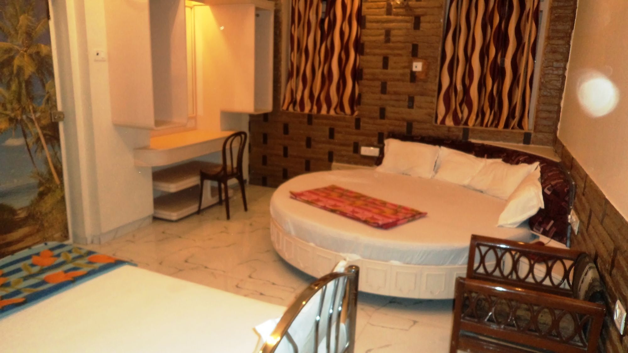 Hotel Blue Bird Colaba Mandve Exteriér fotografie